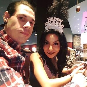 Hello my name is Milly, I'm a new posher💋✌🏽!!